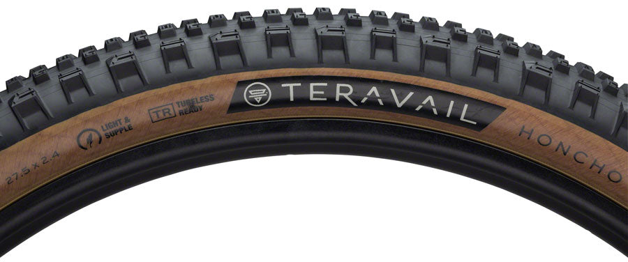 Teravail Honcho Tire - 27.5 x 2.4 Tubless Folding Tan Durable Grip Compound